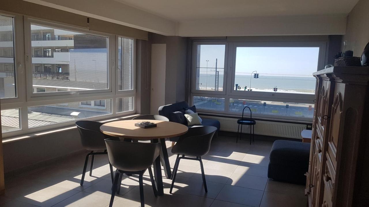 Oostende Studio Voor 2 Of 3 Pers Met Zeezicht Exterior foto